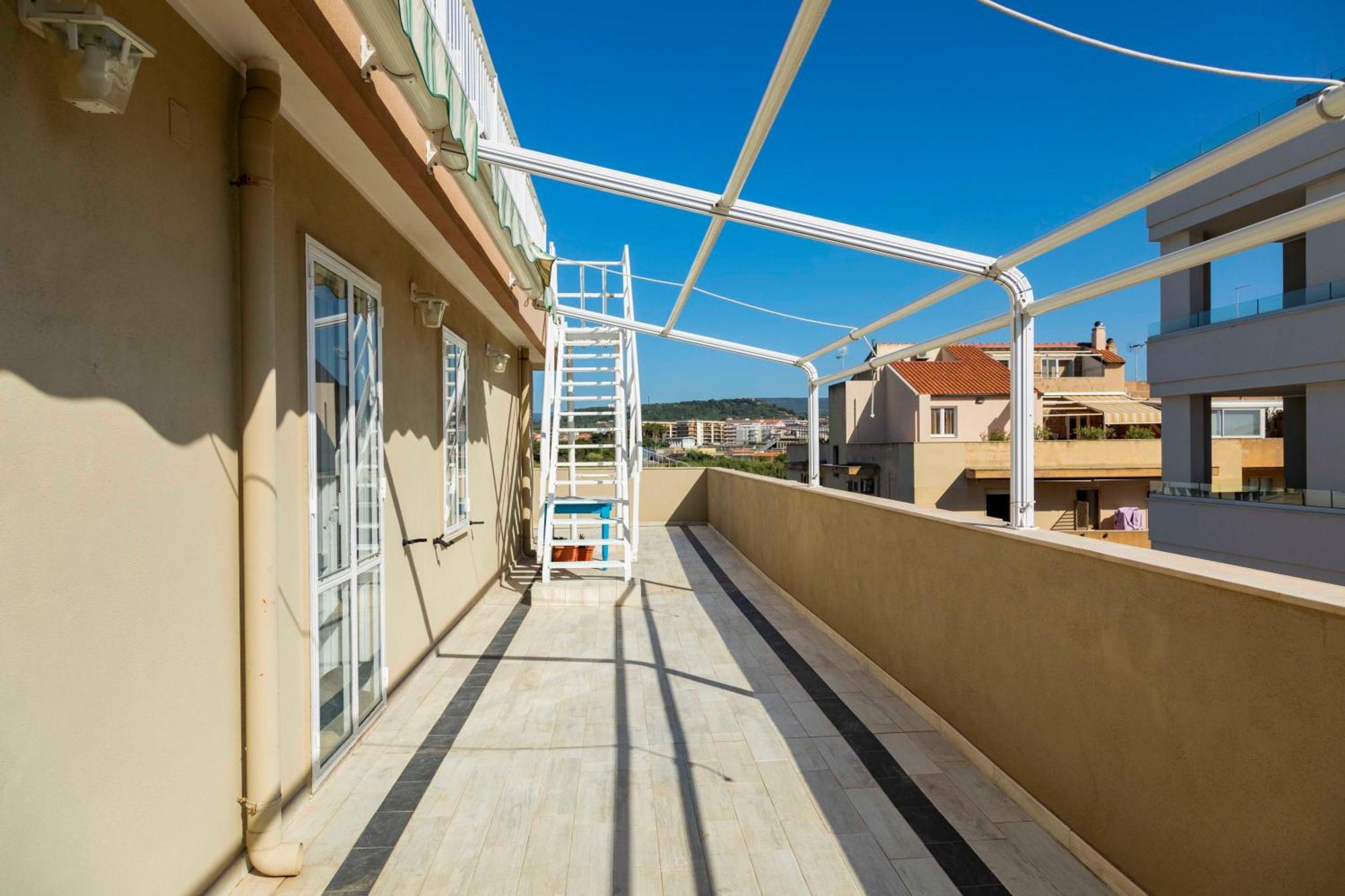 Lovealghero Stanze In Attico Vista Mare Exterior foto